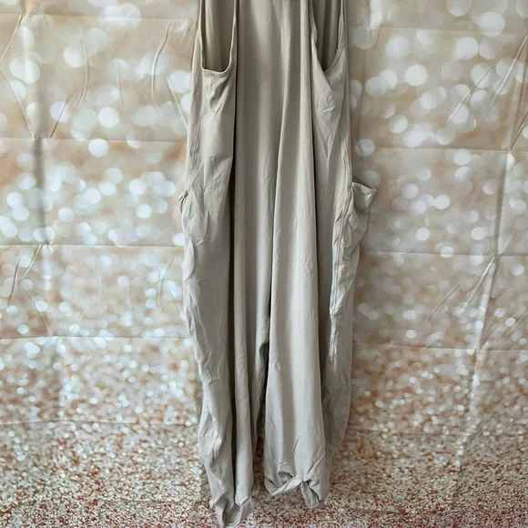 Free People Movement Cream Jumper - Picture 9 of 14